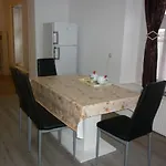 Szép-lak Apartamento *