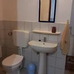 Szep-lak Mako