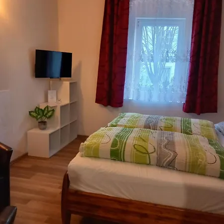 Szep-lak Apartment