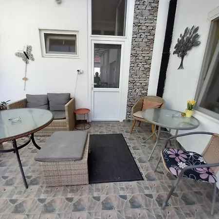 Szep-lak Apartment