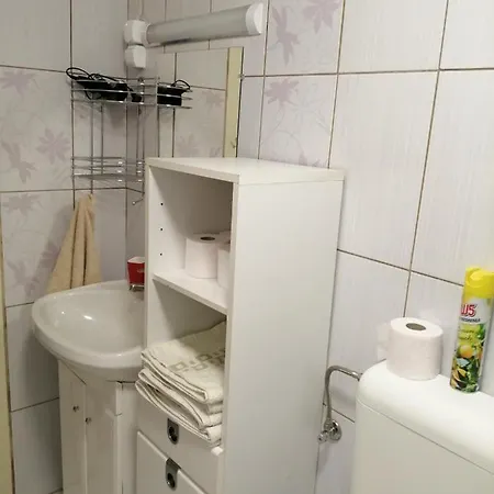 Szep-lak Apartment *